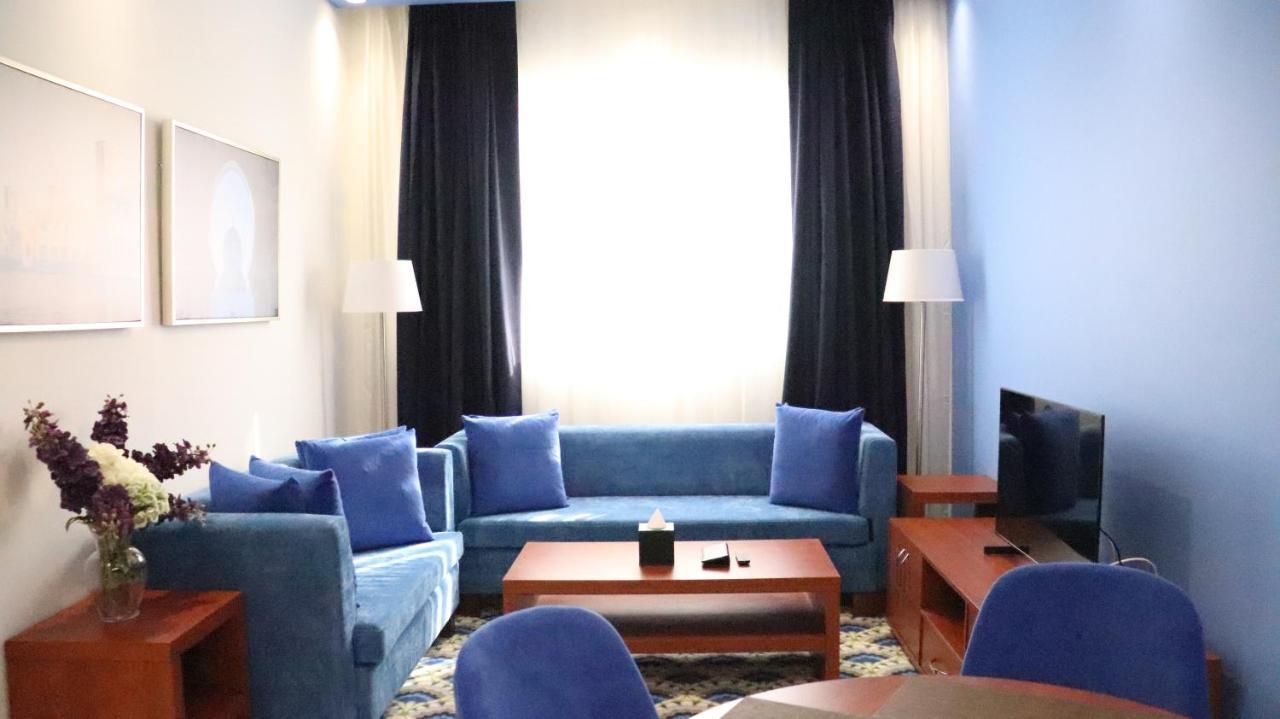Al Riyadh Hotel Apartments Абу Даби Екстериор снимка