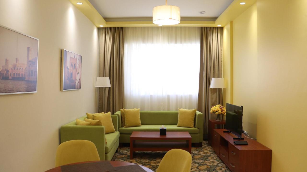 Al Riyadh Hotel Apartments Абу Даби Екстериор снимка