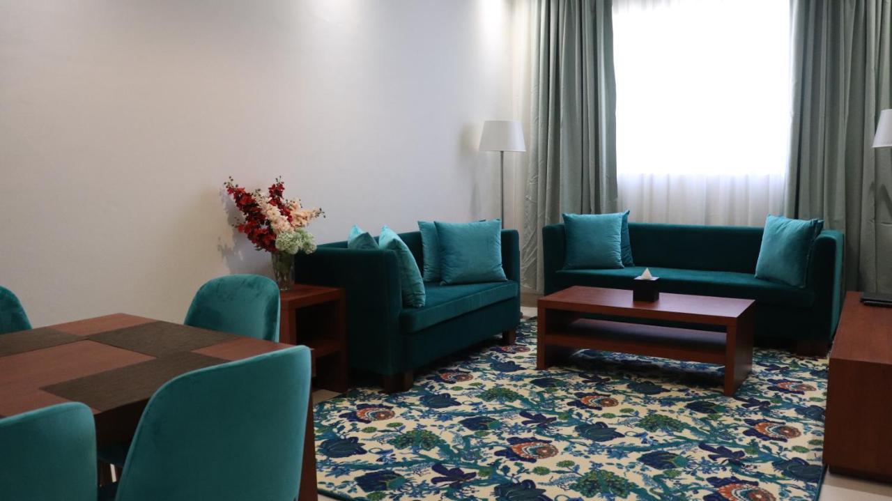Al Riyadh Hotel Apartments Абу Даби Екстериор снимка
