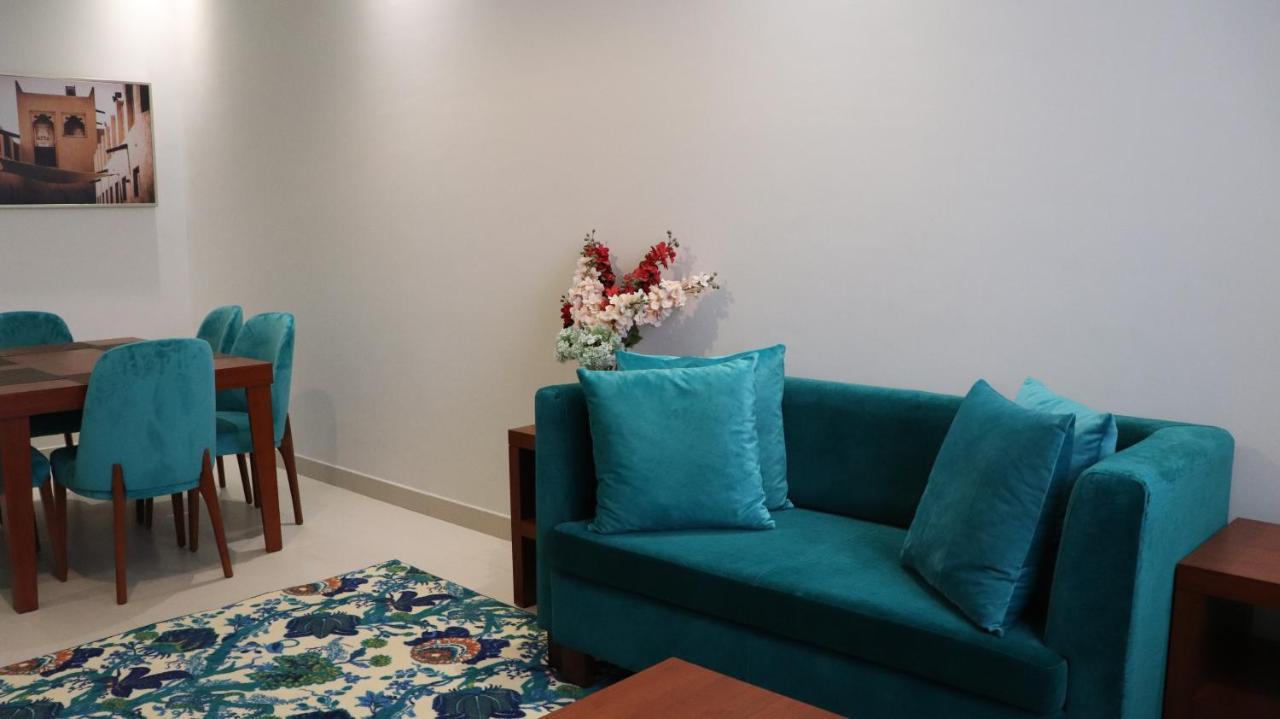 Al Riyadh Hotel Apartments Абу Даби Екстериор снимка